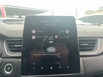 Photo 35 Renault Captur  mild hybrid 160 EDC