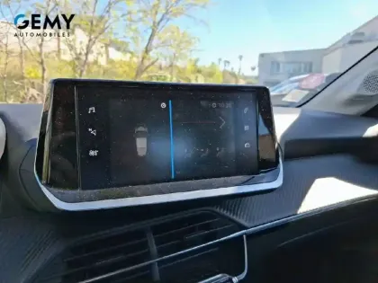 Photo 14 Peugeot 208  PureTech 75 S&S BVM5