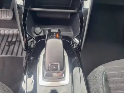 Photo 13 Peugeot 208  PureTech 100 S&S EAT8