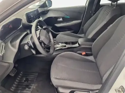 Photo 10 Peugeot 208  PureTech 100 S&S EAT8