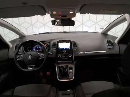 Photo 43 Renault Scenic Grand  dCi 110 Energy