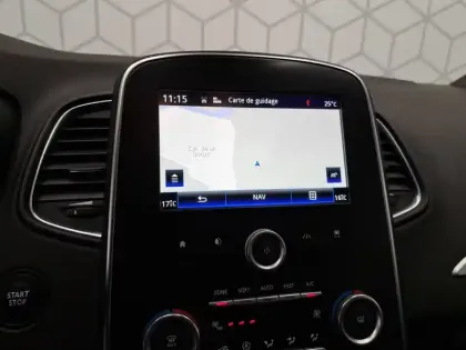 Photo 38 Renault Scenic Grand  dCi 110 Energy