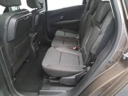 Photo 25 Renault Scenic Grand  dCi 110 Energy