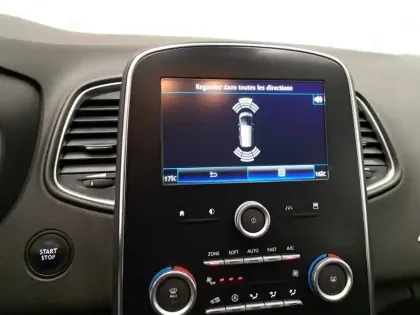 Photo 39 Renault Scenic Grand  dCi 110 Energy