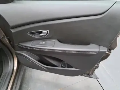 Photo 24 Renault Scenic Grand  dCi 110 Energy