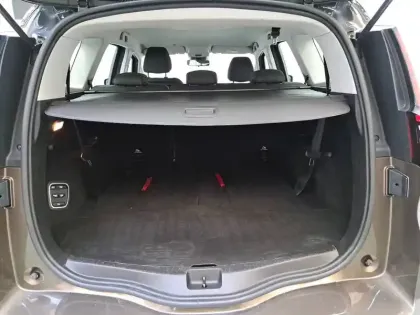 Photo 17 Renault Scenic Grand  dCi 110 Energy