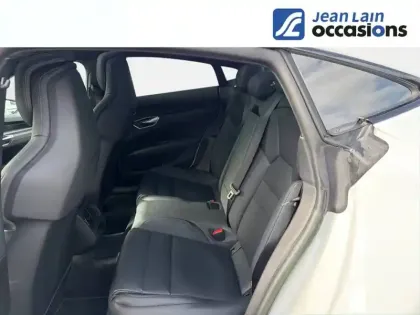 Photo 16 Audi E-tron  GT 476 ch quattro