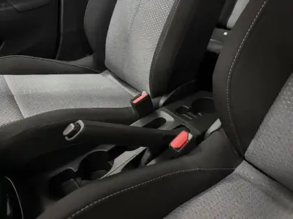 Photo 10 Opel Corsa  1.2 Turbo Hybrid 110 ch Autom