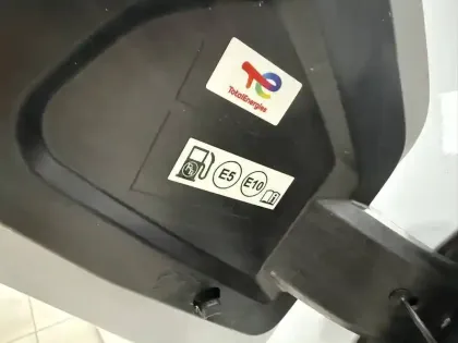 Photo 26 Opel Corsa  1.2 Turbo Hybrid 110 ch Autom