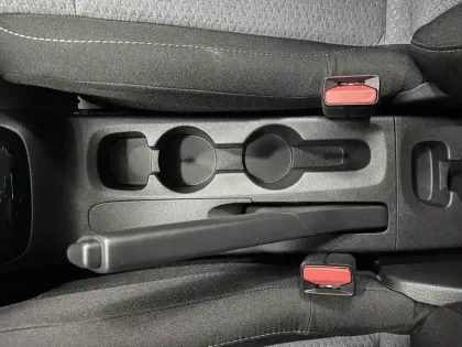 Photo 31 Opel Corsa  1.2 Turbo Hybrid 110 ch Autom