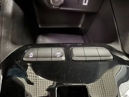 Photo 32 Opel Corsa  1.2 Turbo Hybrid 110 ch Autom