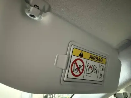 Photo 29 Opel Corsa  1.2 Turbo Hybrid 110 ch Autom