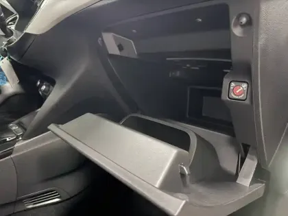 Photo 28 Opel Corsa  1.2 Turbo Hybrid 110 ch Autom