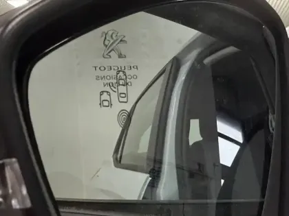 Photo 34 Opel Corsa  1.2 Turbo Hybrid 110 ch Autom