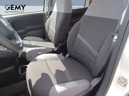 Photo 8 Fiat Panda  1.0 70 ch Hybride BSG S/S