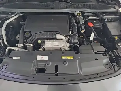 Photo 17 Peugeot 308  SW PureTech 130ch S&S EAT8