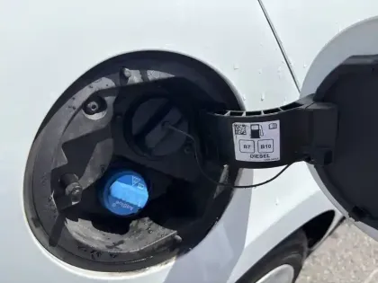 Photo 16 Renault Clio  SOCIETE BLUE DCI 100 hc GSR2