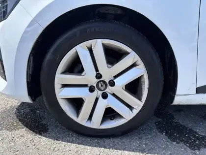 Photo 9 Renault Clio  SOCIETE BLUE DCI 100 hc GSR2