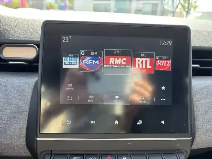 Photo 33 Renault Clio  SOCIETE BLUE DCI 100 hc GSR2