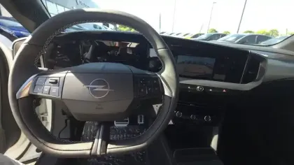 Photo 13 Opel Mokka  1.2 Turbo Hybrid 145 ch e-DCT6