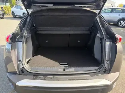 Photo 5 Peugeot 2008  PureTech 130 S&S EAT8