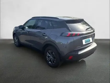 Photo 6 Peugeot 2008  PureTech 130 S&S EAT8