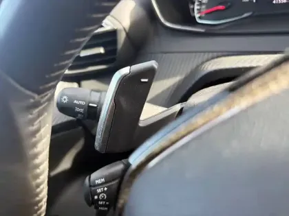 Photo 19 Peugeot 2008  PureTech 130 S&S EAT8