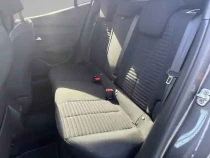 Photo 11 Peugeot 2008  PureTech 130 S&S EAT8