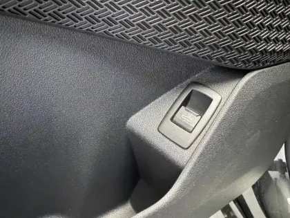 Photo 25 BMW X1  sDrive 18i 136ch DKG7