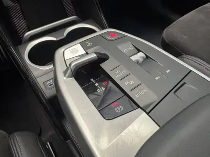 Photo 36 BMW X1  sDrive 18i 136ch DKG7