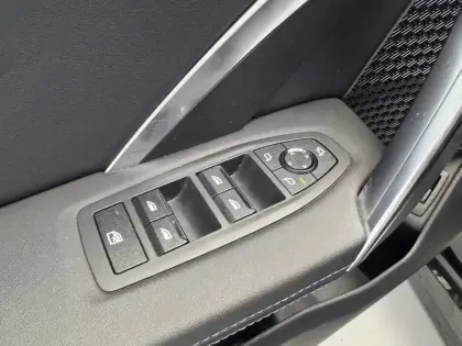 Photo 24 BMW X1  sDrive 18i 136ch DKG7