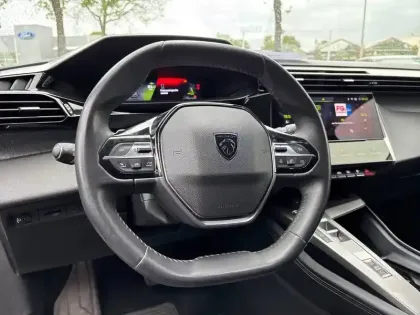 Photo 8 Peugeot 308  SW BlueHDi 130ch S&S EAT8