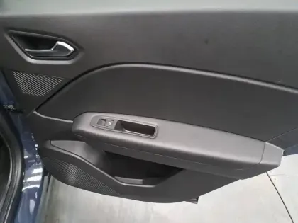 Photo 22 Renault Captur  TCe 90