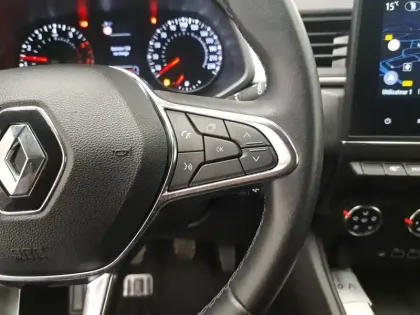 Photo 31 Renault Captur  TCe 90