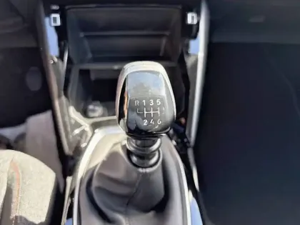 Photo 13 Peugeot 208  100 S&S BVM6