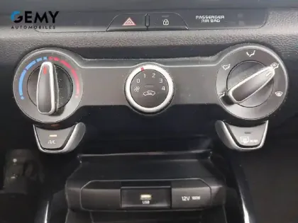 Photo 19 Kia Rio  1.2 DPi 84ch BVM5