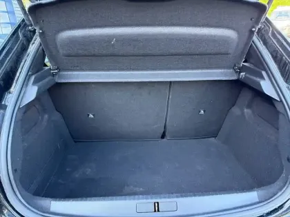 Photo 5 Peugeot 208  Electrique 50 kWh 136ch