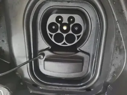 Photo 32 Peugeot 208  Electrique 50 kWh 136ch