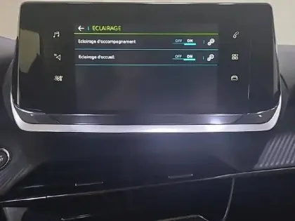 Photo 22 Peugeot 208  Electrique 50 kWh 136ch