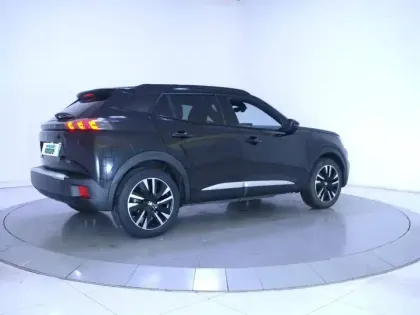 Photo 29 Peugeot 2008  Electrique 136 ch