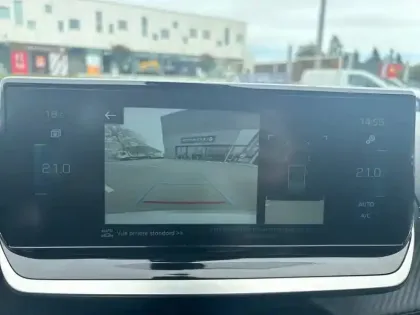 Photo 19 Peugeot 2008  Electrique 136 ch