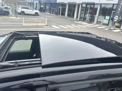 Photo 17 Peugeot 2008  Electrique 136 ch