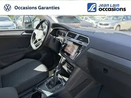 Photo 17 Volkswagen Tiguan  2.0 TDI 150ch DSG7