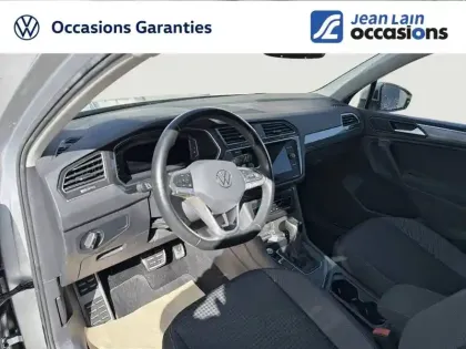 Photo 12 Volkswagen Tiguan  2.0 TDI 150ch DSG7