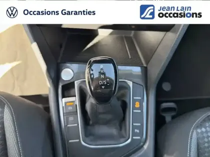 Photo 15 Volkswagen Tiguan  2.0 TDI 150ch DSG7