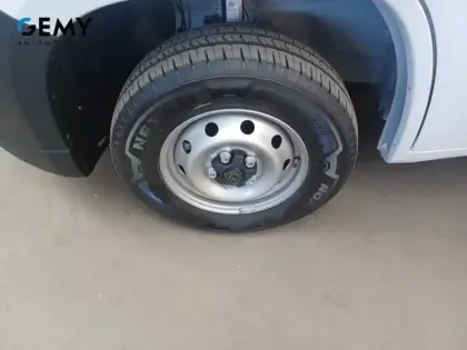 Photo 10 Peugeot Boxer  FGN 3.3 T L2H2 140 S&S BVM6