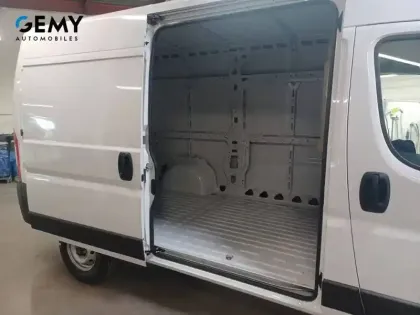 Photo 14 Peugeot Boxer  FGN 3.3 T L2H2 140 S&S BVM6