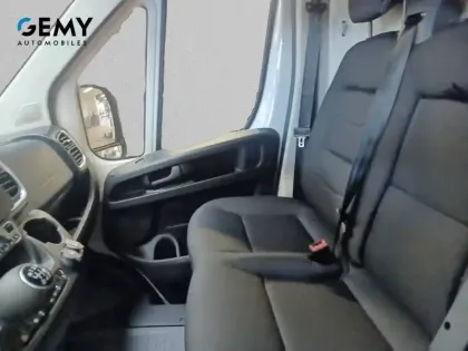 Photo 8 Peugeot Boxer  FGN 3.3 T L2H2 140 S&S BVM6