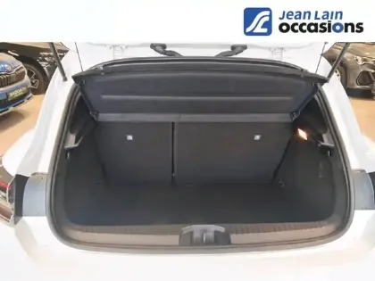 Photo 9 Renault Clio  E-Tech full hybrid 145