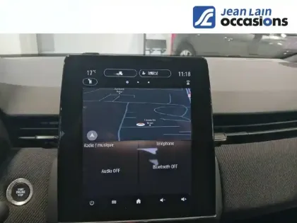 Photo 13 Renault Clio  E-Tech full hybrid 145